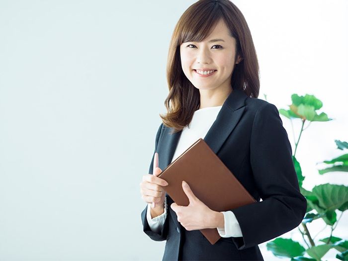 コンサルタントスタッフ